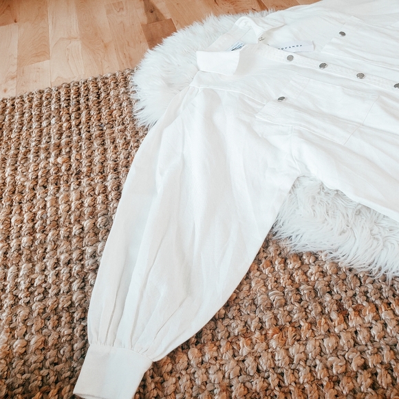 Topshop Nordstrom button up top - Picture 3 of 5